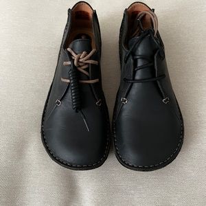 Clarks  Black Leather Janey Mae Oxford